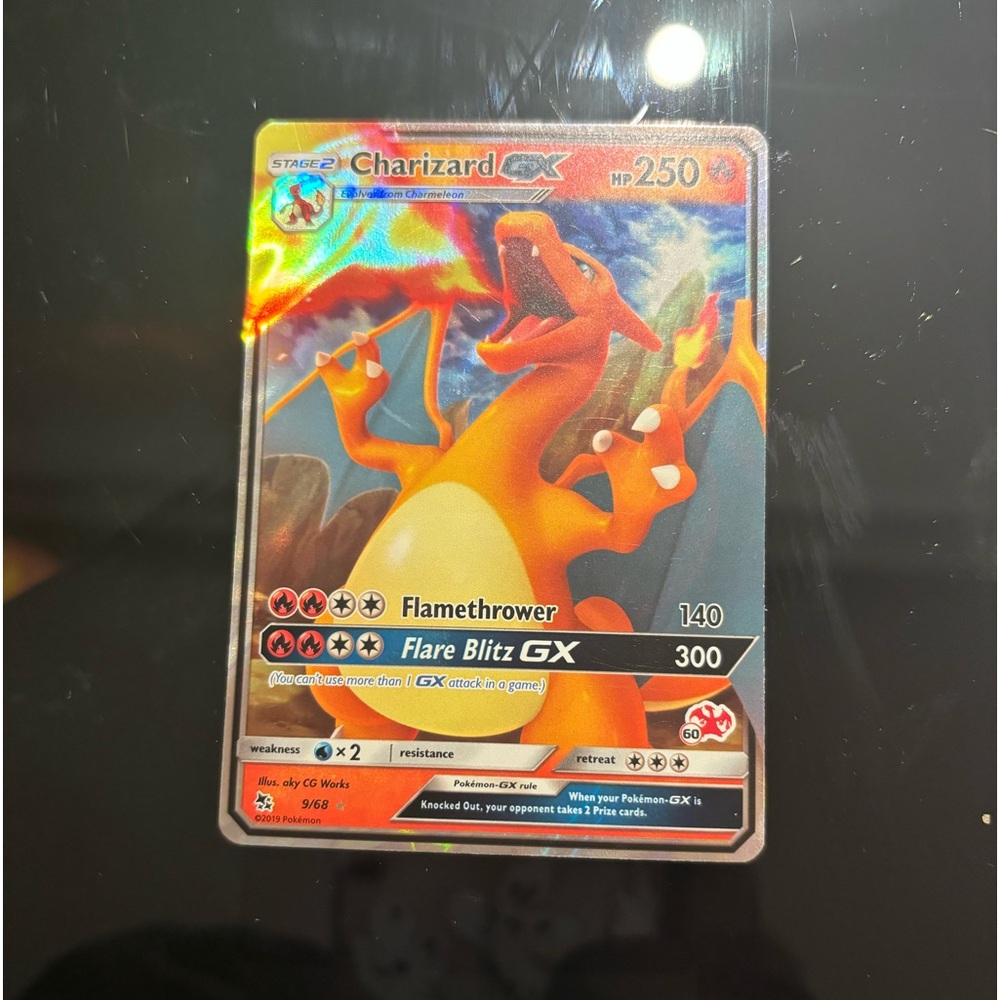Charizard GX 9/68 ultra rare near mint condition